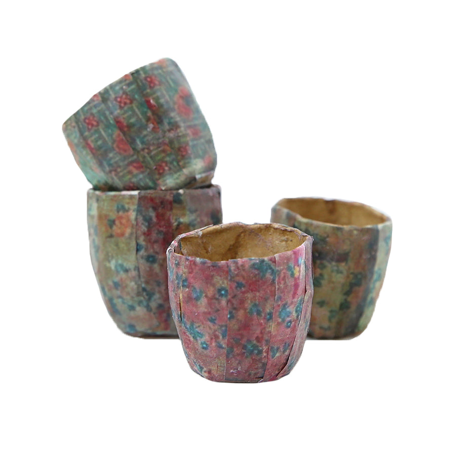 Dollhouse Furniture: Set of 4 Floral Paper Mache Pots