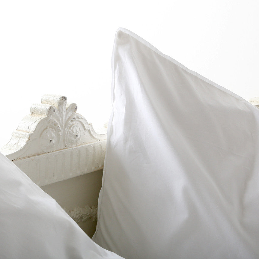 Liliput White Flange Bedding by Rachel Ashwell®