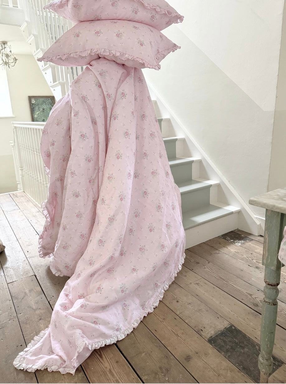 Anastasia Pink Linen – Rachel Ashwell Shabby Chic