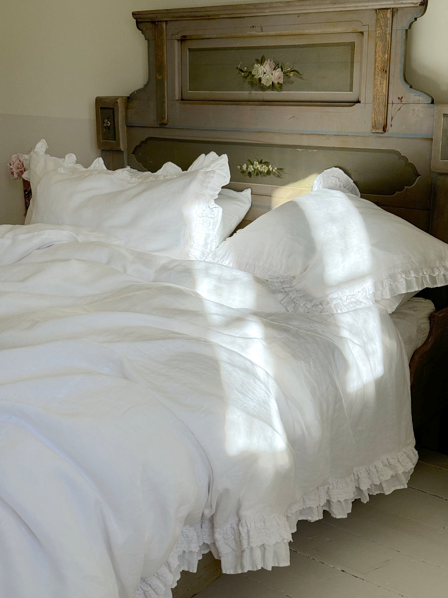 Duchess Petticoat Linen Bedding by Rachel Ashwell®