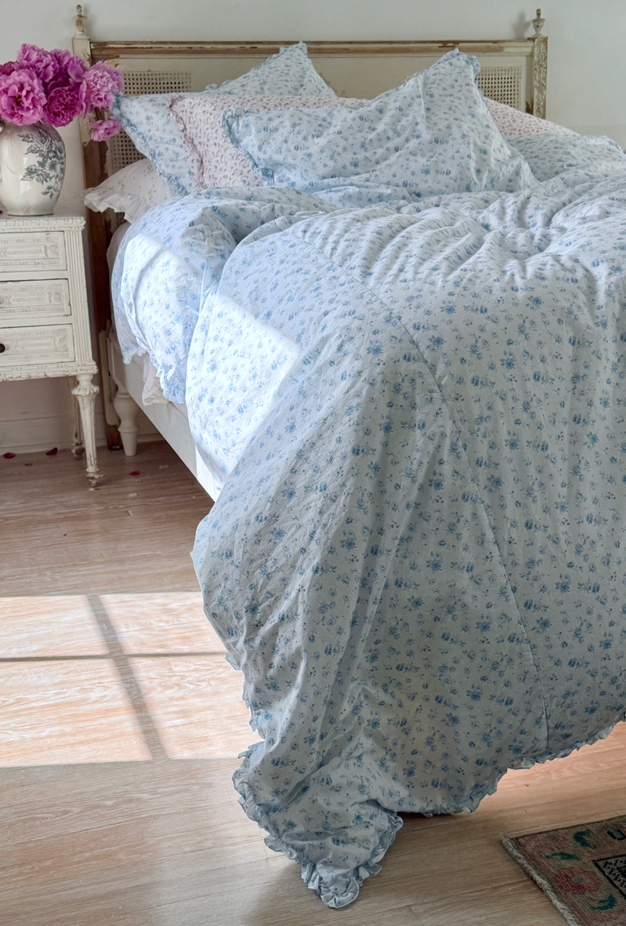 Lingerie Roses Poplin Bedding