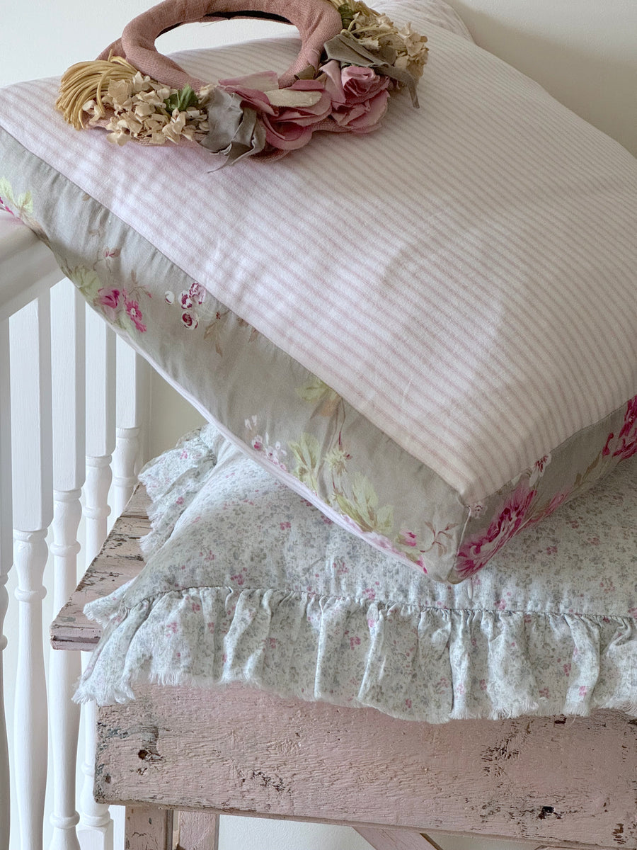 Shabby chic couch pillows outlet
