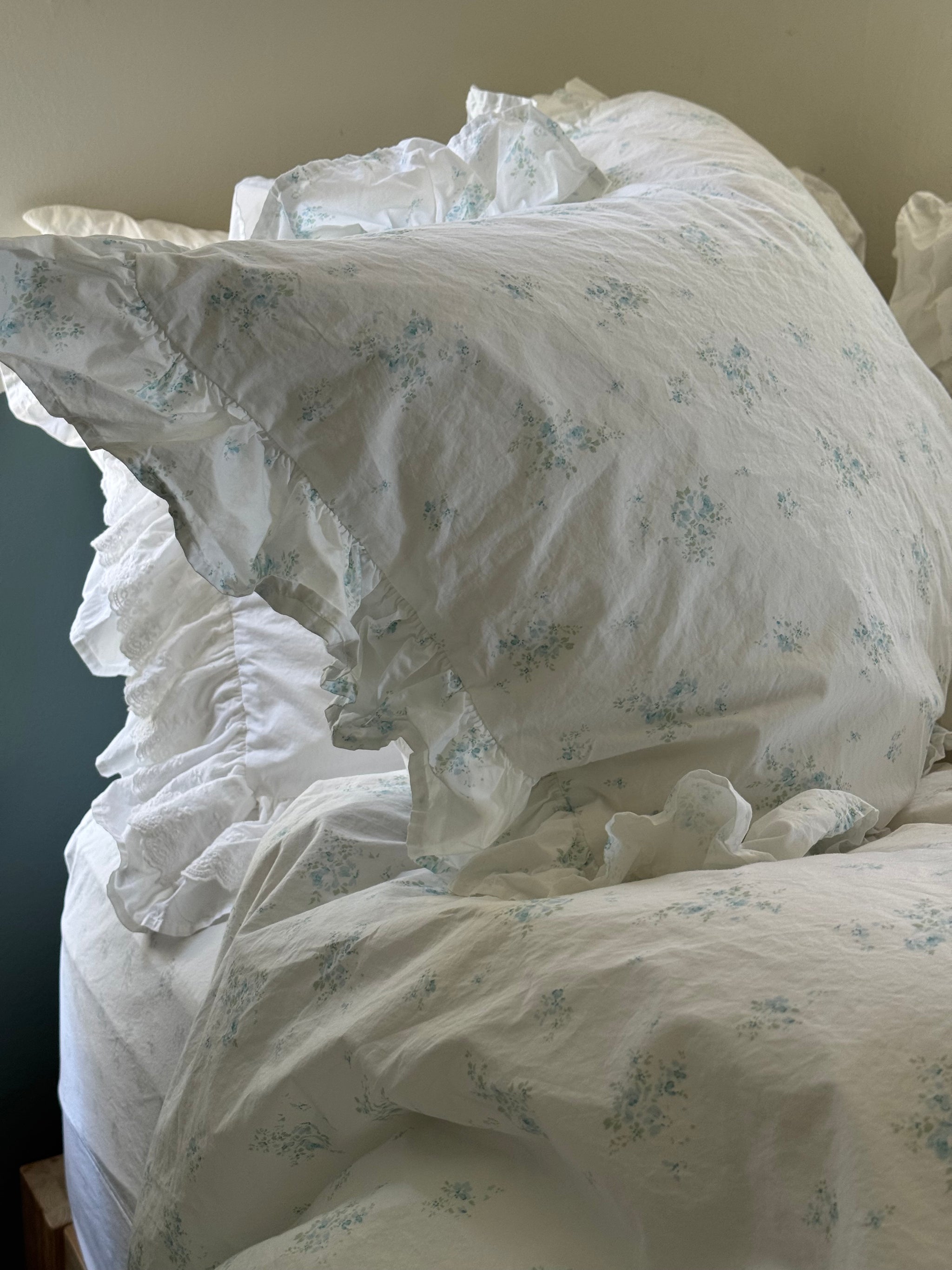 Shabby Chic シャビーシックヴィンテージシーツ Vintage Shabby Chic Bedding - Designer Review & Photo