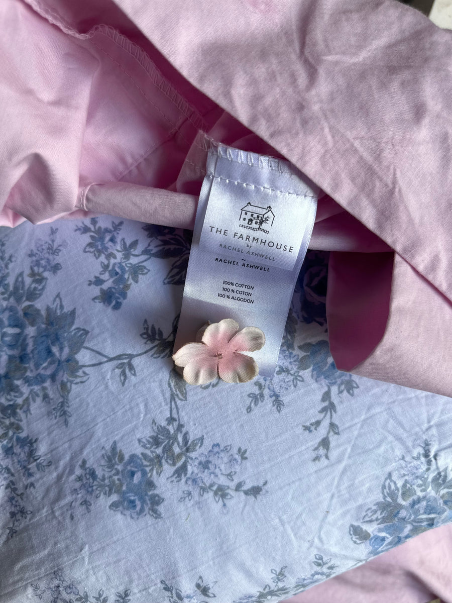 The Farmhouse by Rachel Ashwell - Washed Cotton Pink Sheet Set