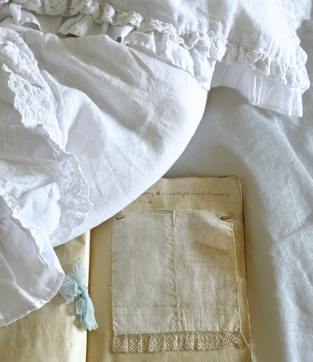 Shabby Chic Bedding - Duvet Covers, Bedding Sets, Linens