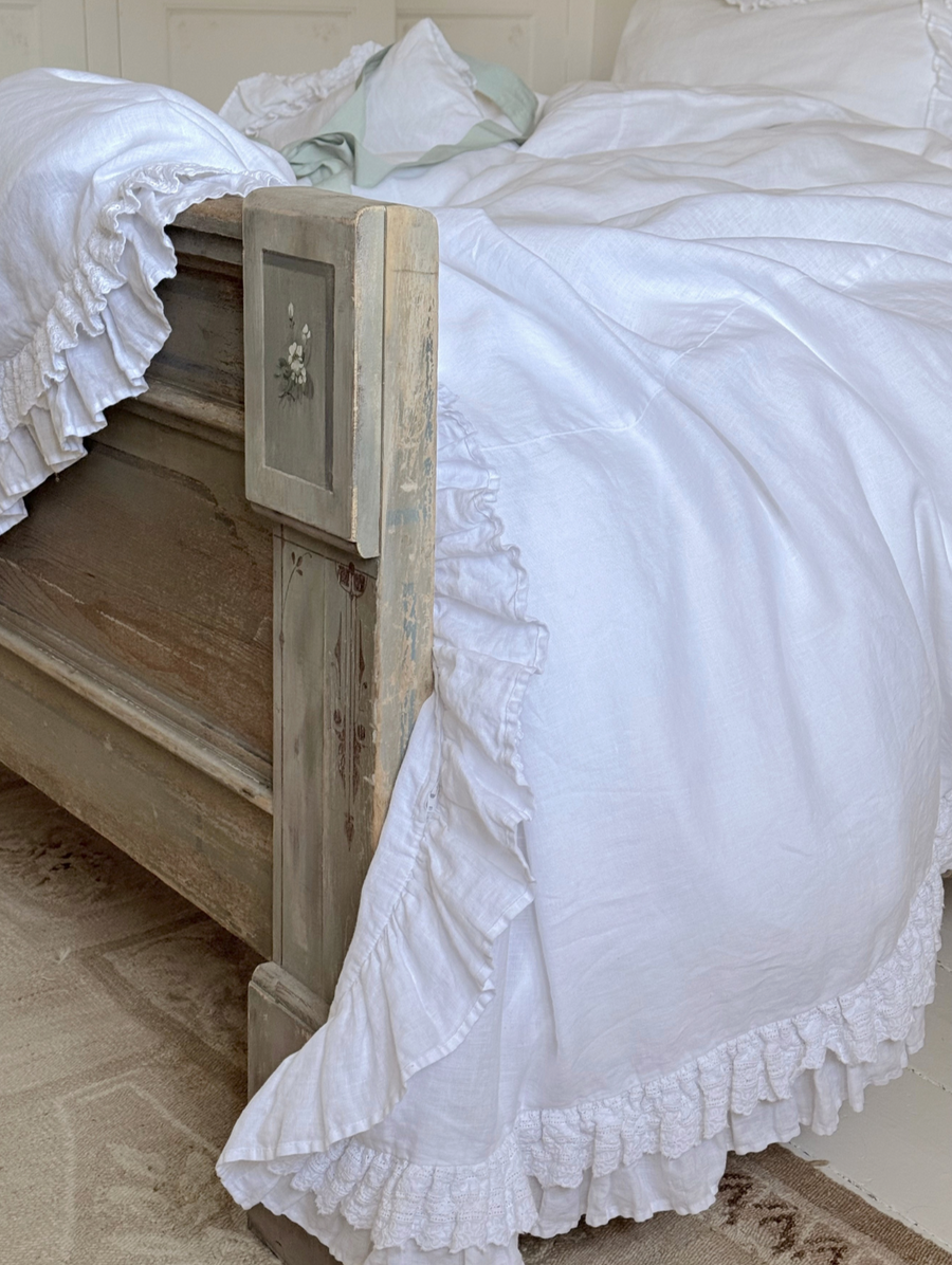 Duchess Petticoat Linen Bedding by Rachel Ashwell®