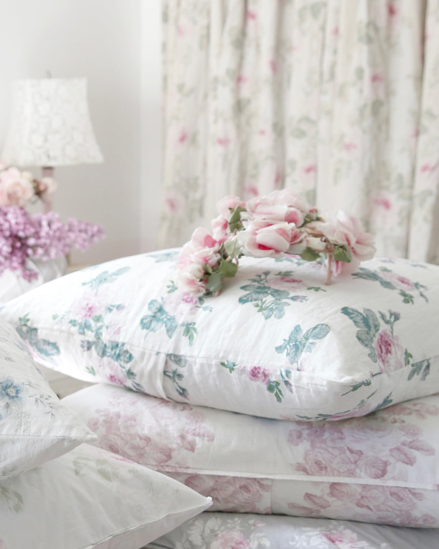 Rose Majesty Bedding