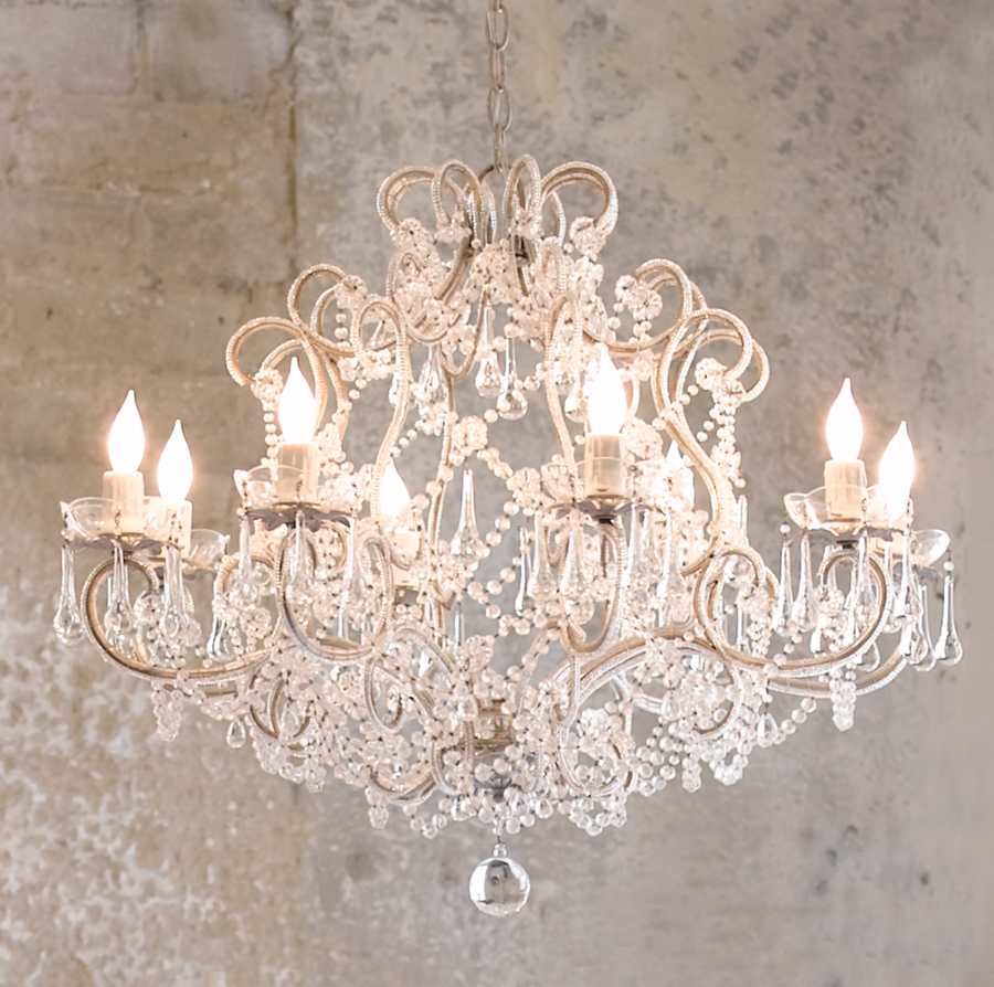 Lily Juliana 8-Light Chandelier