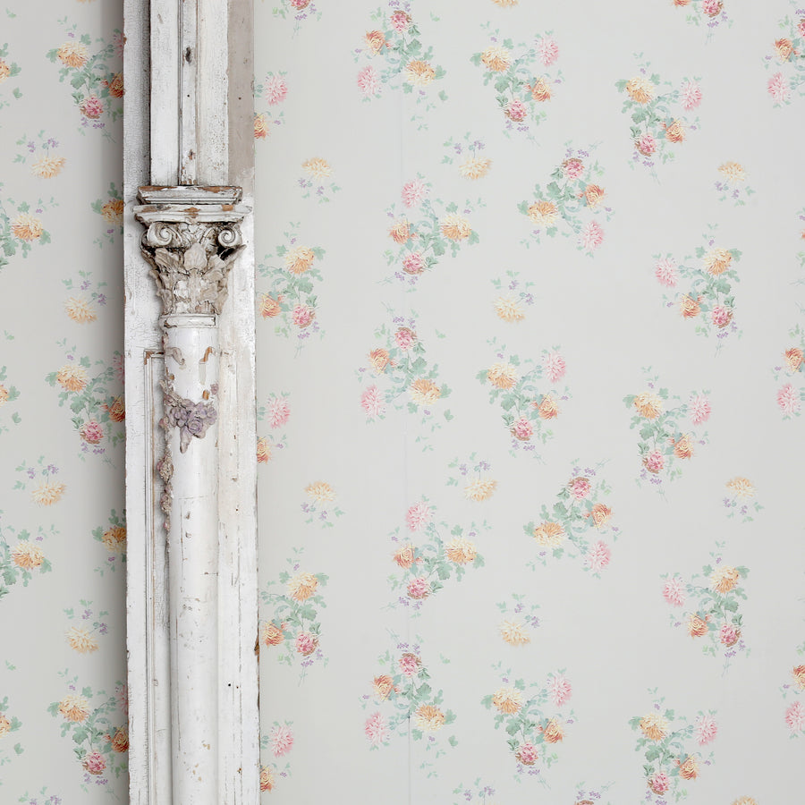 Rachel Ashwell Wallpaper - Dancing Dahlia's Sunshine on Stone