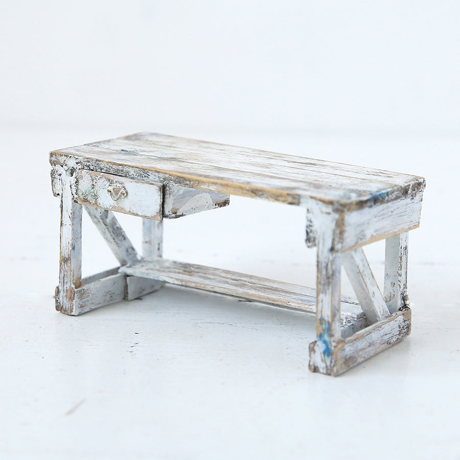 Dollhouse Furniture: Duke Desk