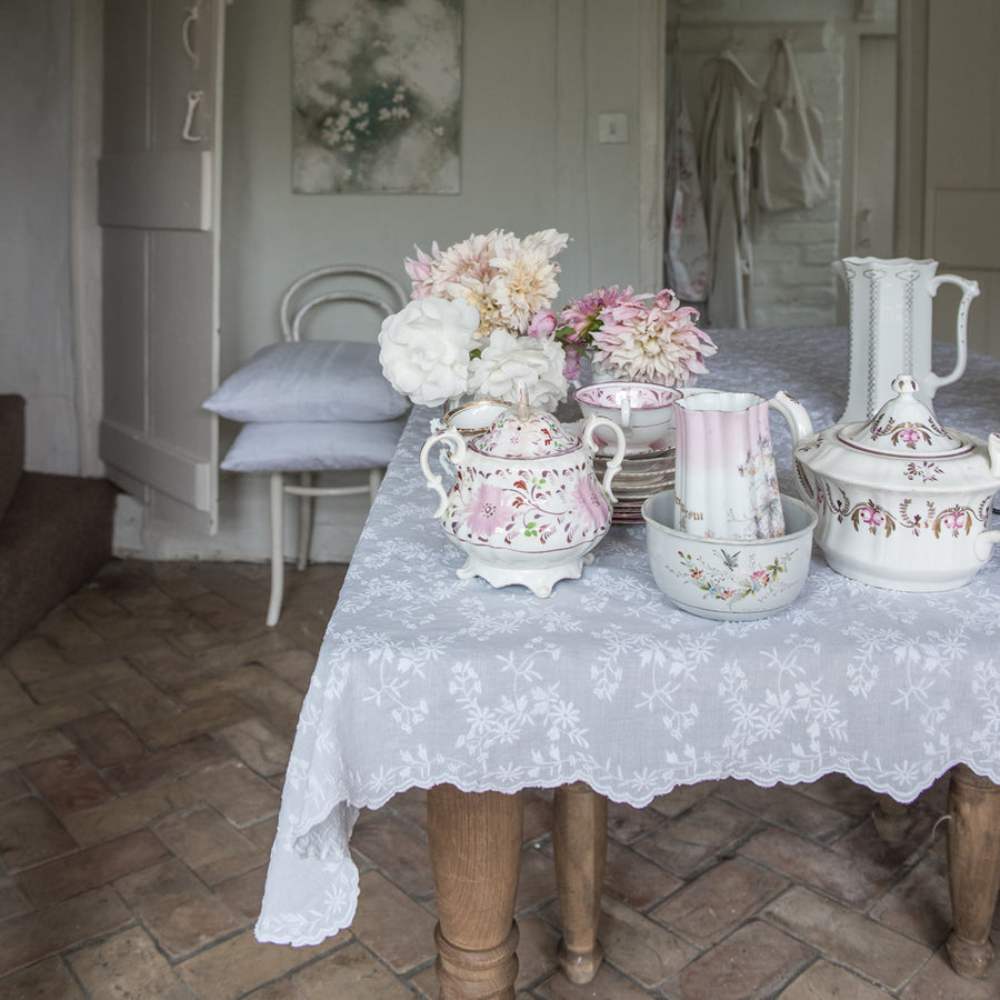 Embroidered Floral Tablecloth & Runner