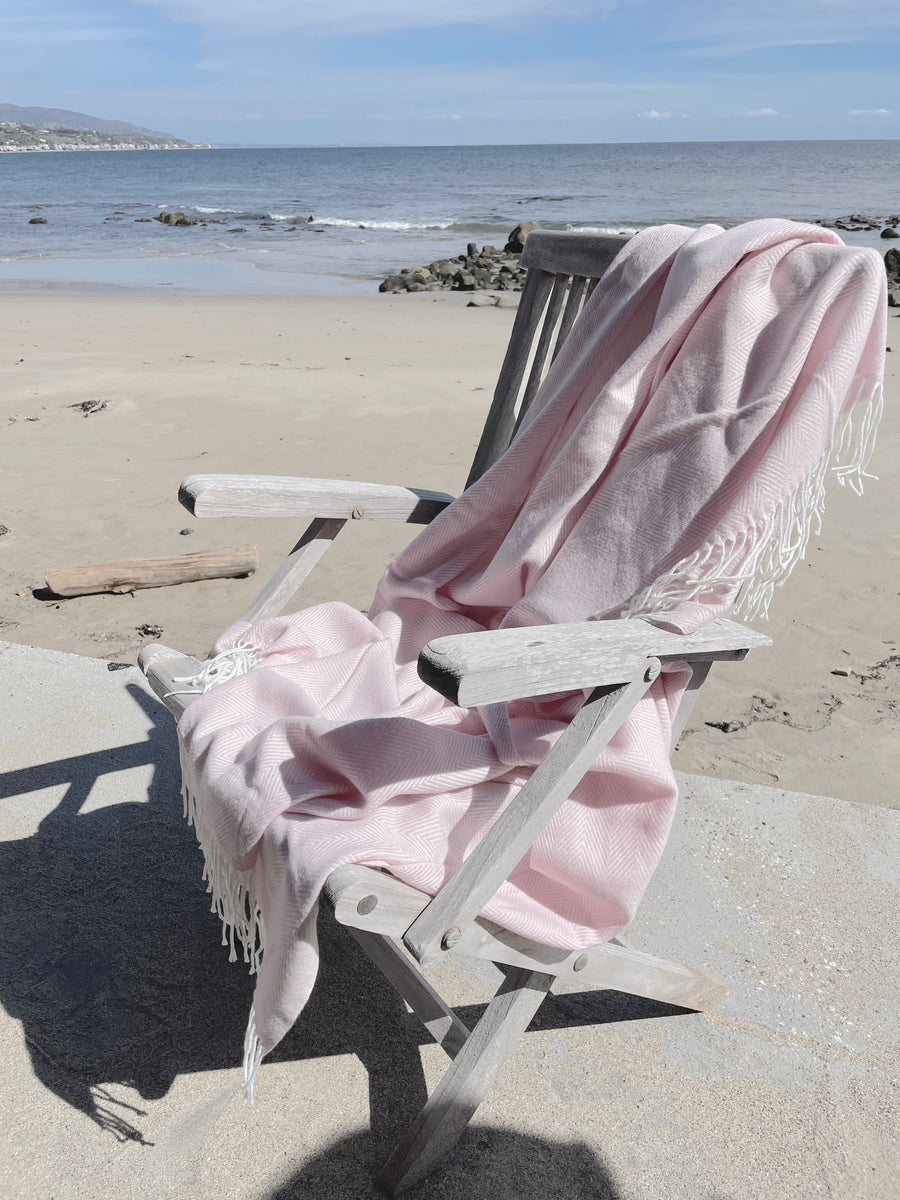 Herringbone Tassel Throw - Pink