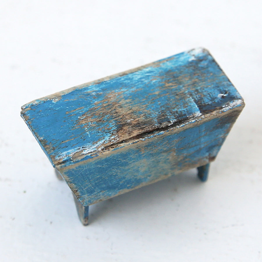 Dollhouse Furniture: Little Nellie Blue Bench