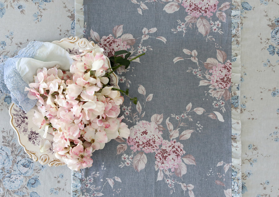 Flora Berry Runner