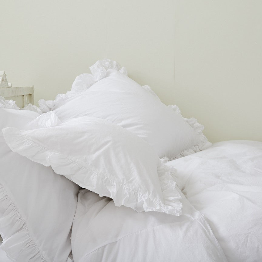 Liliput White Ruffle Bedding by Rachel Ashwell®