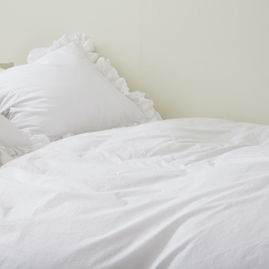 Liliput White Ruffle Bedding by Rachel Ashwell®