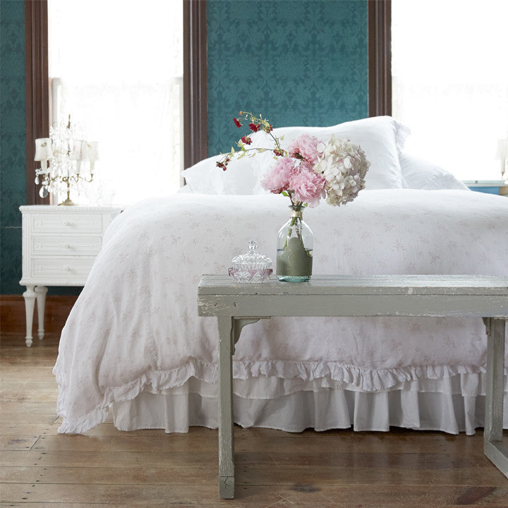 Rosabelle Bedding by Rachel Ashwell®