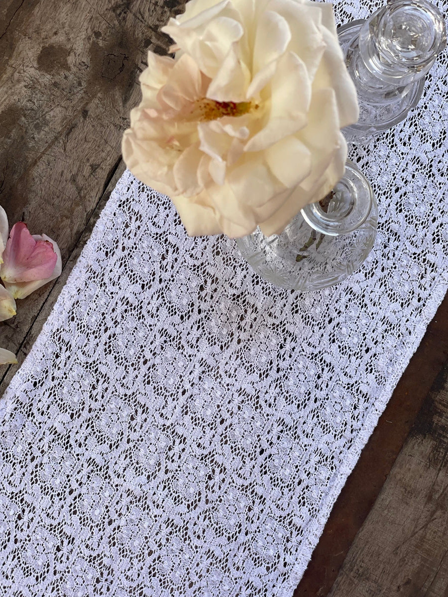 Somerset Lace Runner White